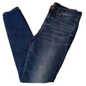 GAP True Skinny Jeans Size 4/27